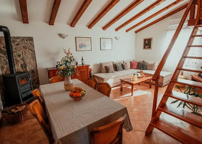 Holiday Home Jukan