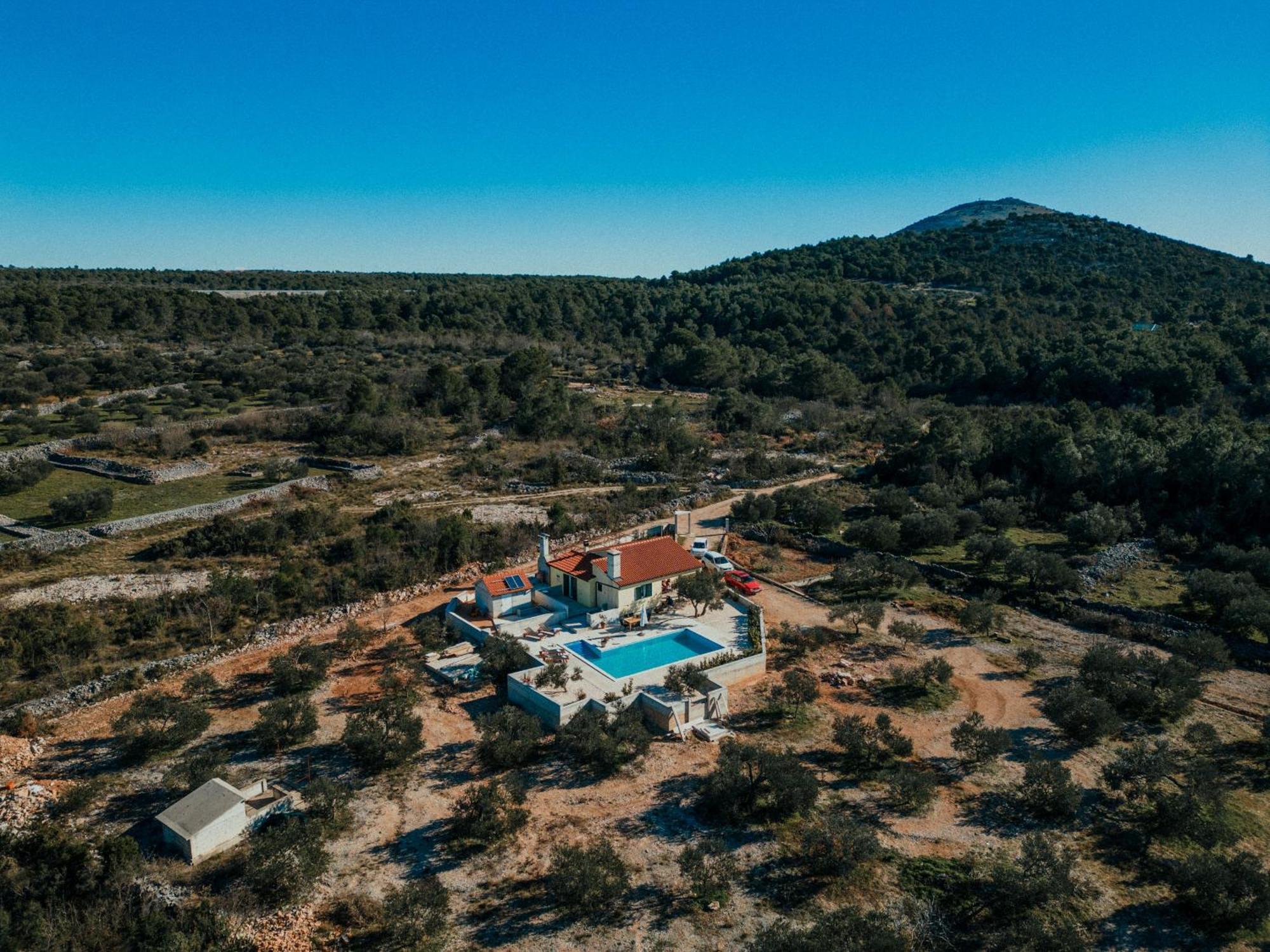 Jukan * Vrulje (Kornati)